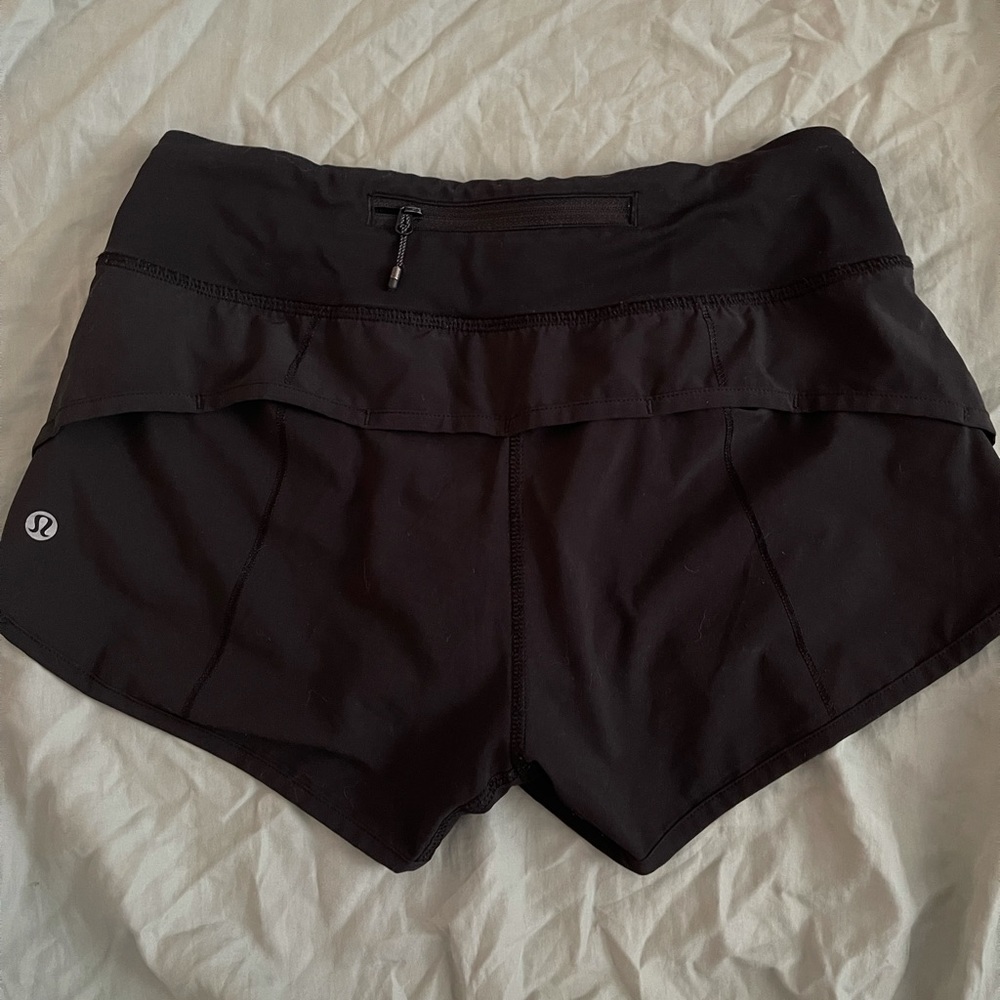 black lulu shorts